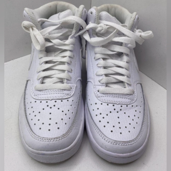 Nike Women's Court Vision Mid Sneakers Size 5.5 Like New MSRP $79.95 - Picture 3 of 11